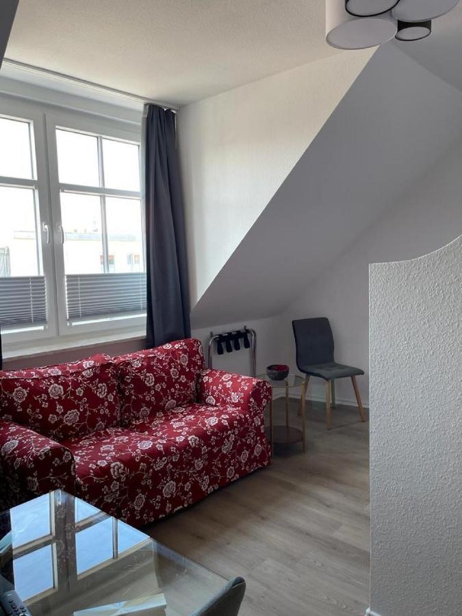 H&H Apartment Im Herzen Von Greifswald Zentral In Der Langen Reihe Экстерьер фото