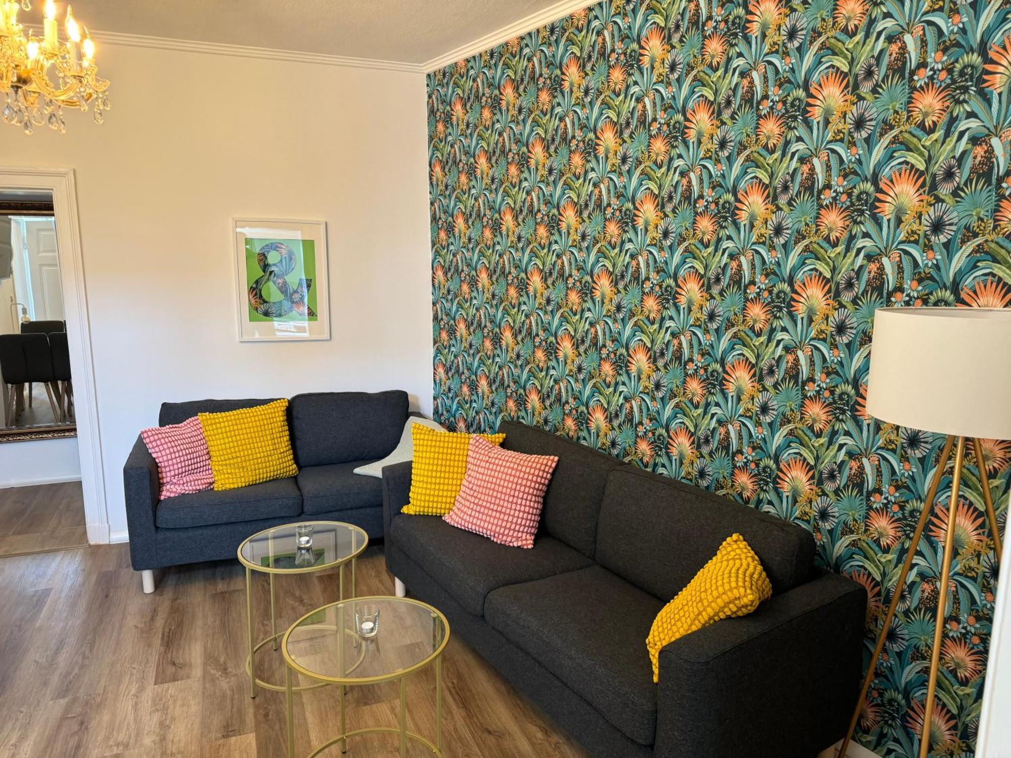 H&H Apartment Im Herzen Von Greifswald Zentral In Der Langen Reihe Экстерьер фото